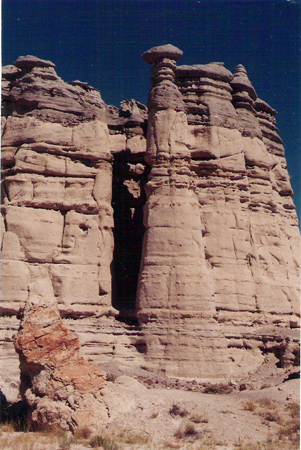 Image: The White Place, Georgia O'Keeffe plein air painting class