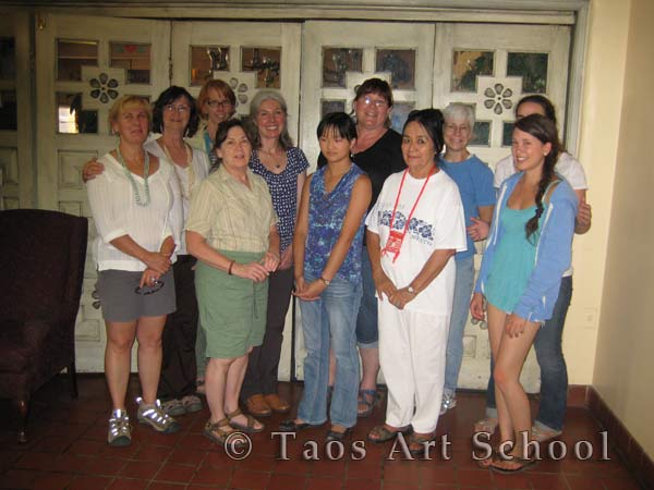 Image: Native American Indian Weaving Class in Taos, New Mexico in the Southwest